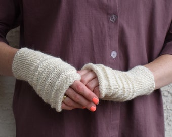 Fingerless knit gloves baby alpaca cream ivory off white knit arm warmers texting gloves winter wedding gift for her under 40 Christmas