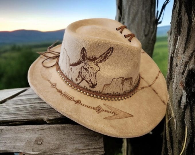 Burned - Vegan Suede - Rancher - Cowboy hat - pretty Camel colored - Donkey hat