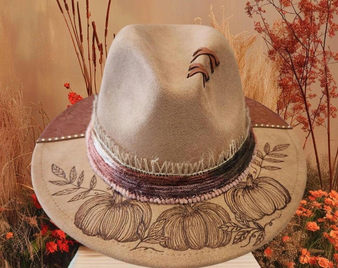 Hand Burned to the brim - Vegan Suede - Panama - Fedora - Rancher Hat - light brown with pumpkins