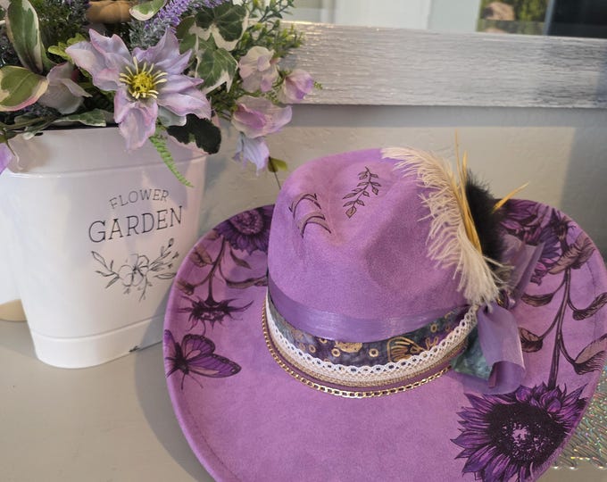Burned - Vegan Suede - Rancher - Cowboy hat - pretty Lavender color