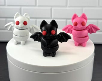 Bat Fidget Toy – Mini Articulated Flexi Bat – Sensory Desk Buddy – Cute Bat Gift – Stress Relief Toy