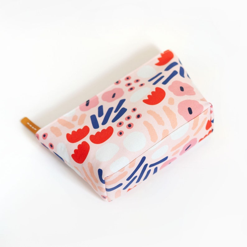Maeve Recessed Zipper Pouch PDF Sewing Pattern Includes 3 Sizes image 2