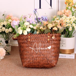 Personalisierte handgewebte Strohtasche Benutzerdefinierte handgemachte Strohtasche Monogramm Tasche Brautdusche Taschen, benutzerdefinierte Strandtasche, Strohtasche, gestickte Tasche