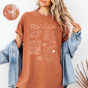 Comfort Colors® Sea Shells 90s Vintage Style Tshirt, Retro Y2k Ocean Shell Shirt, Sea Lovers Shirt, Summer Ocean Shirts, Cute Sea Animal Tee