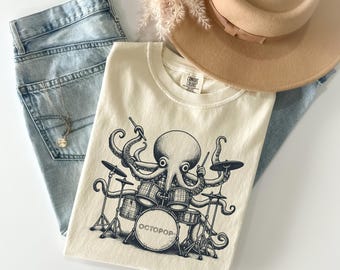 Comfort Colors® Octopus Shirt, Octopop tshirt, Sea Animal TShirt, Beach Tee, Sea World Shirt, Mom Gift Shirt, Octopop stamp shirt vintage te