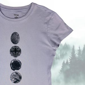 Nature Patterns Upcycled Shirt, Baumringe Topographie Shirt, nachhaltige Mode - Lavendel, (Damen S)
