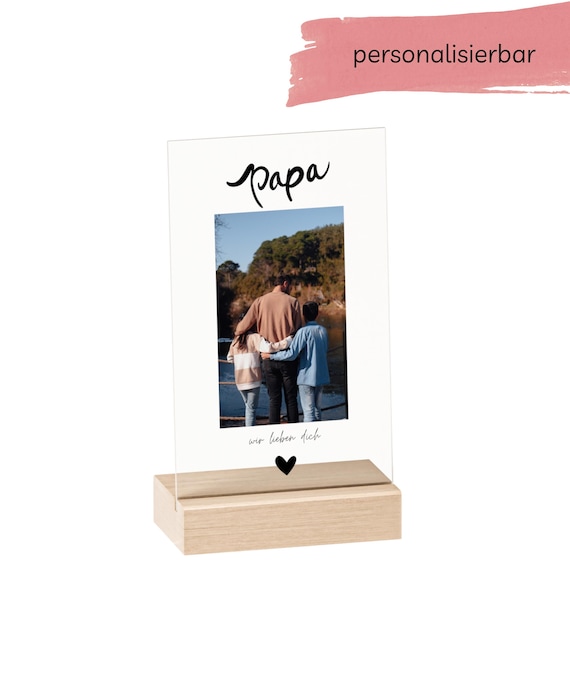 Weihnachtsgeschenk für Papa – Personalisiertes Acrylbild mit Foto & Holzfuß – „Papa, wir lieben dich“ Geschenk Vater Familie