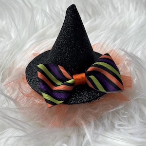 Mini witch hat headband, Halloween fascinator, witch costume, witch hat for babies, witch headband, cute witch hair bow, little witch hat