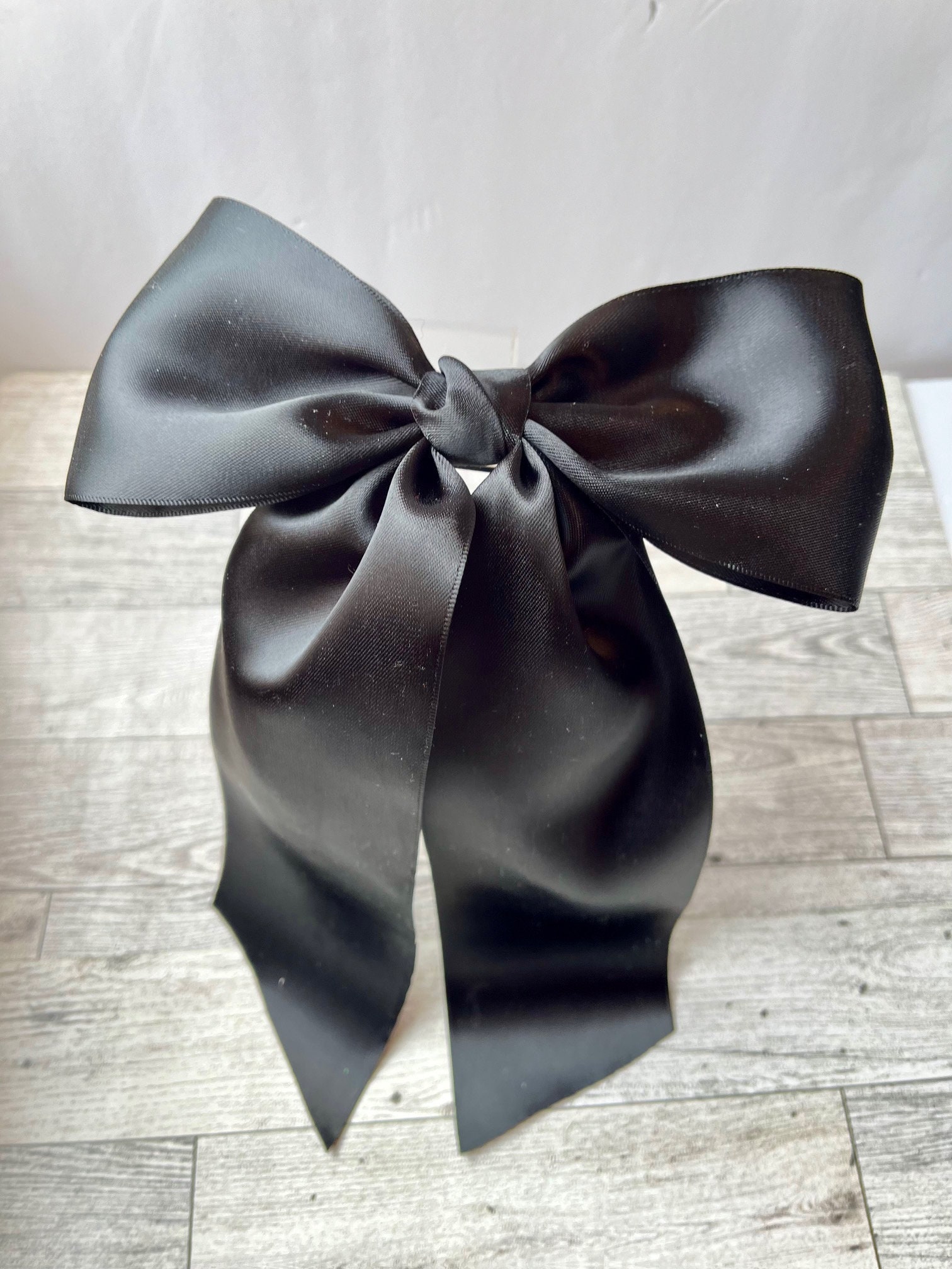 Large Black Satin Hair Bow, Long Tail Barrette, Coquette  display picture 1