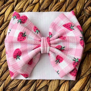 Strawberry head wrap for baby, Fabric headband bow, strawberry print, baby bow, pink, fabric headband, stretchy head wrap, newborn turban