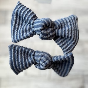 Knot pigtail bows, chunky piggies, blue denim knotted pigtail set, baby headband, pigtail hair clip, toddler hair accessories, knot bow set