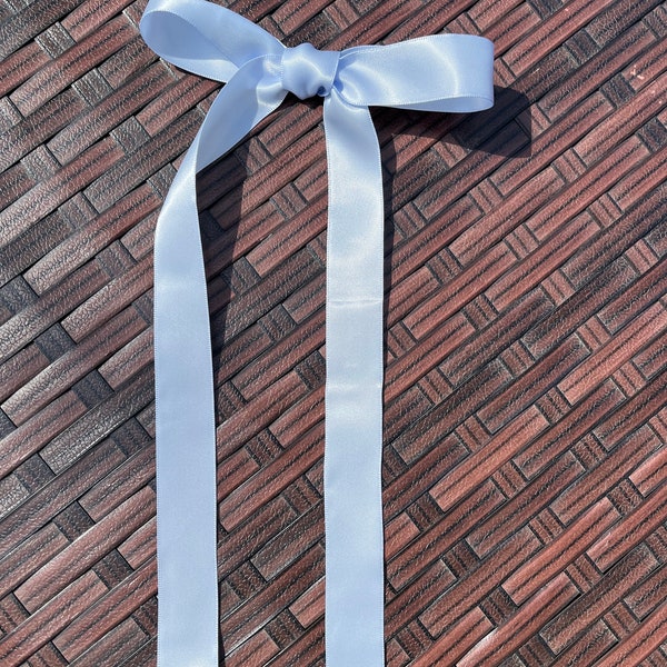 Light blue satin skinny bow for women, satin bows, coquette, barrette, hair clip, fashion bow, long tail bow, luxe bow, teen, long ribbon