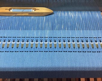 Weaving Pattern Bees (PDF) for 8S jack Loom (Overshot)