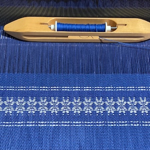 Weaving Pattern Snowflakes (PDF)  for 8S Jack Loom (Overshot)