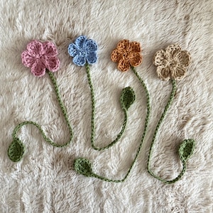 Crochet Flower Bookmark - Handmade Gift for Book Lovers