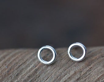 4.5mm Teeny Tiny Stud Earrings, Minimalist sterling silver stud earrings, o contemporary very small circle studs for man, woman
