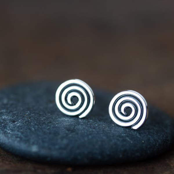 Tiny Spiral Stud Earrings, small unisex metal Celtic spiral studs, men stud earrings, oxidized 925 sterling silver earring