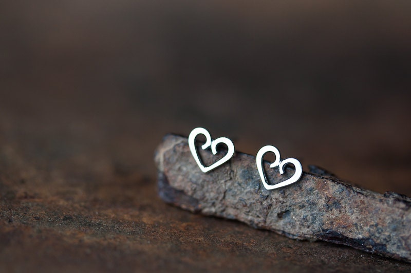 Tiny Heart Stud Earrings 925 Sterling Silver Heart Earrings Etsy