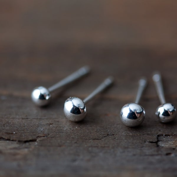 4mm and 3mm Silver Ball Stud Earrings, Double Piercing Cartilage Stud Set, Tiny metal dot earrings, multiple piercing studs for man, woman