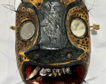 VTG Mexican Jaguar Danza del Tigre or "La Tigrada" Guerrero Carved Wood Mask