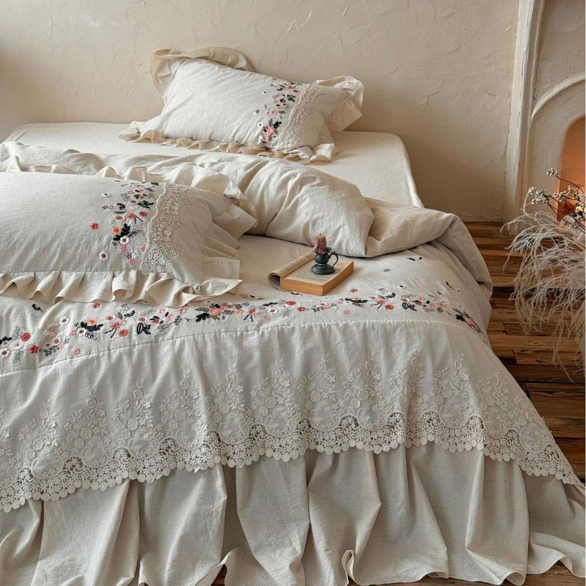 ヴィンテージフローラル刺繍寝具セット：フレンチレースコットンリネン
