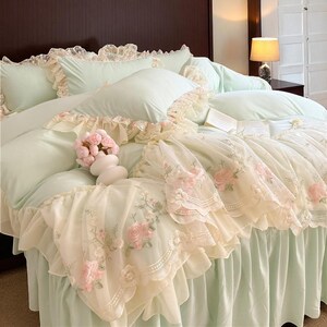 Princess Style Duvet Cover Set Cotton Bedding Sets Girls Cute Lace Bed Skirt Bedding Sets