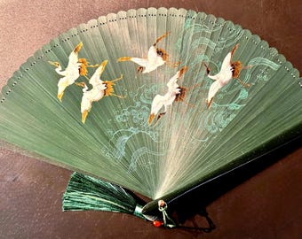 Vintage & Chinese-Style Bamboo Hand Fan with Carrying Pouch