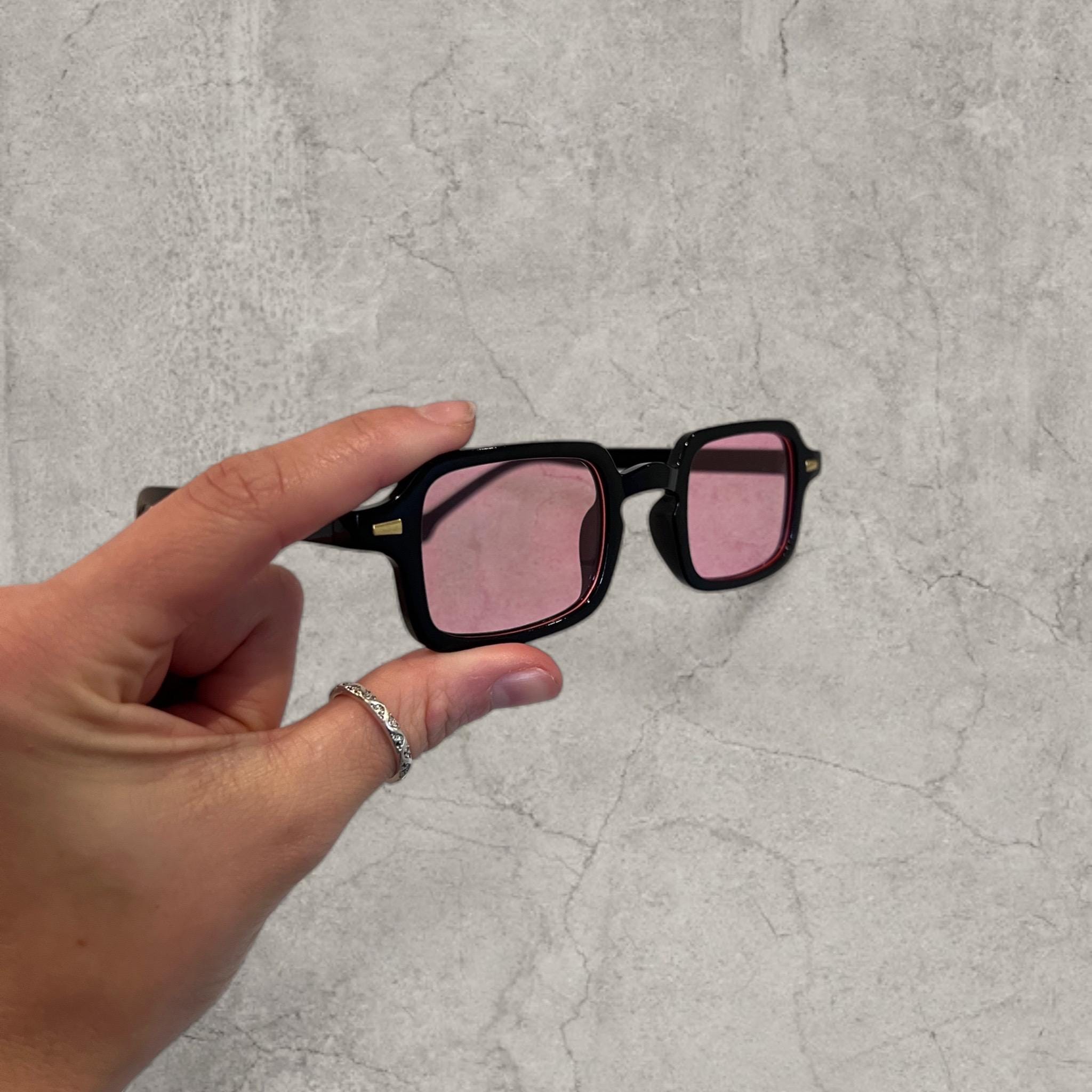 Vintage Style Pink Tinted Glasses: Black Frame Unisex - Etsy  display picture 2