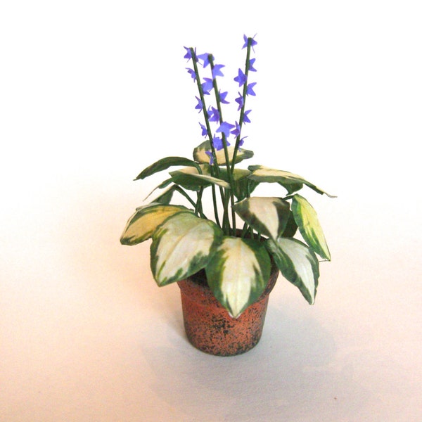 KIT 'Large Hosta, miniature flower, dollhouse garden, 1:12  pot NOT INCLUDED