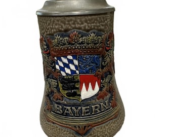 Vintage Bayern Bavaria German Beer Stein Pewter Lid