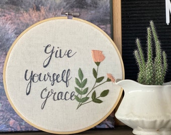 Grace Embroidery Kit, Hand Embroidery Kit - Beginner Embroidery Kit, Floral Embroidery , Modern Floral Embroidery Pattern, DIY Hoop Art,