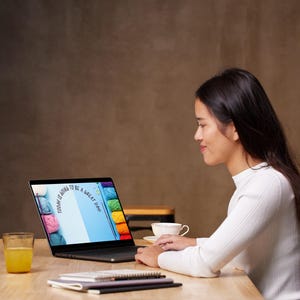 Cozy Crochet Computer Wallpaper: Yarn Lover Desktop Background (PNG)