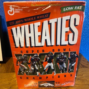 1997 Denver Broncos SuperBowl Champions Sealed Wheaties Cereal Box (Vintage/Authentic)