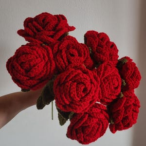 rosa de crochet, rosa, flores de punto, ramo de crochet, flor de rosa de crochet, decoración floral, regalo para novia, día de san valentín