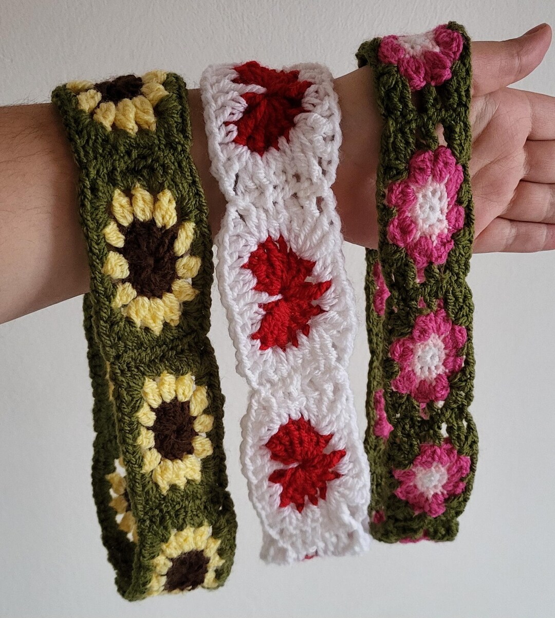 Heart Flower Knit/ Crochet Headband Free Easy Red Heart Flower Headband Crochet Pattern  main image 2