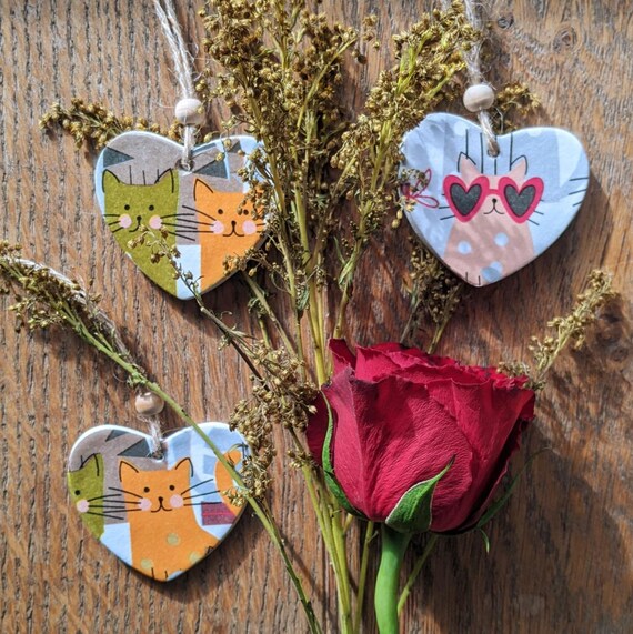 Set of 6 Handmade Clay Christmas Ornaments | Unique and different Cat Design | Kitty Gift Tags