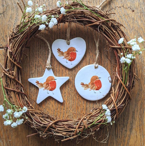 Hand‑Made Holiday Robin Trio in different shapes– Decoupage & Bubble‑Clay Alternative