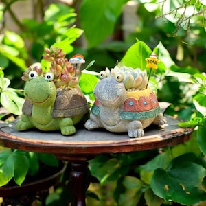 Cartoon Turtle Succulent Planter: Resin Garden Decor