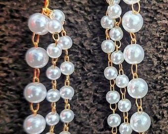 Dangling Faux Pearl Earrings