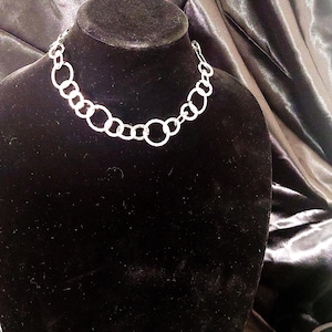 Elegant Silver Chain Choker/Necklace