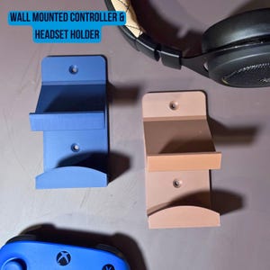 Wall-Mounted Controller & Headset Holder - Sleek Gaming Gear Organizer