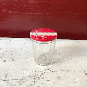 vintage jelly jar with red lid; retro kitchen jelly jar