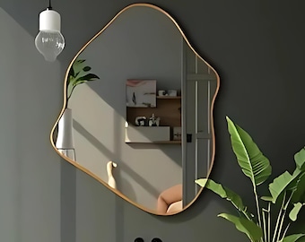 Wavy Organic Shape Mirror: Modern Gold Asymmetrical Wall Decor
