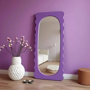 Modern Wavy Full Length Mirror: Asymmetrical Arch Design