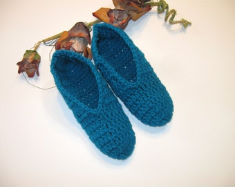 Crochet Slipper Pattern, Simple Slipper Pattern, Crochet Pattern, Instant Download,  Lady's 7-8,  Beginner Pattern by NormasTreasures
