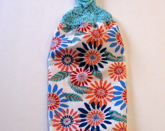 Flowers  Hanging Towel -  Kitchen supplies - Hostess Gift, Handmade by NormasTreasures