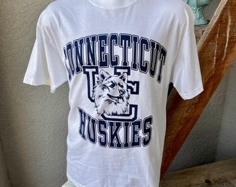 University of Connecticut Huskies 1990s Vintage Heavyweight T