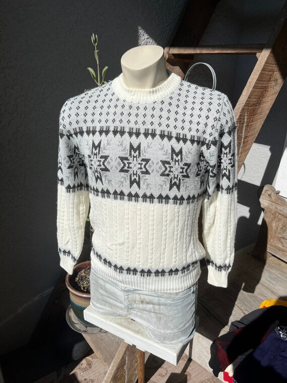 Vintage 1980s soft snowflake sweater - acrylic siz