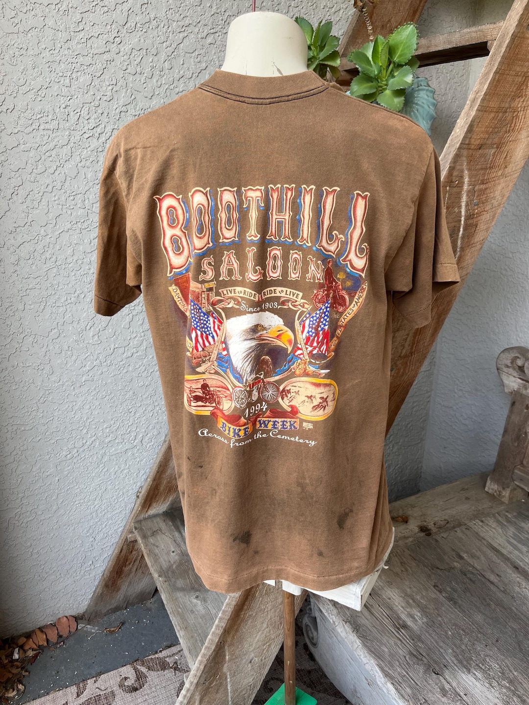 Vintage 1994 Boothill Saloon Daytona Bike Week T-shirt (size XS/S
