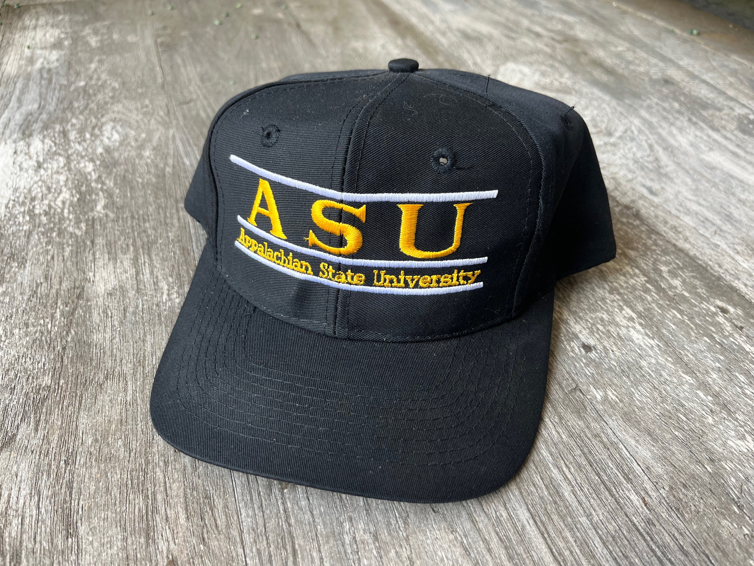 Appalachian State University 1990s vintage snapback adjustable hat black  and gold one size fits all